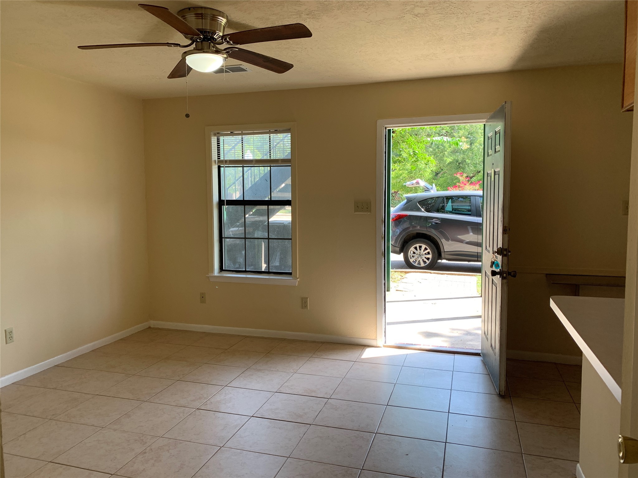 4100 College Main Street, Unit B Bryan, TX 77801 - Photo 5 of 12