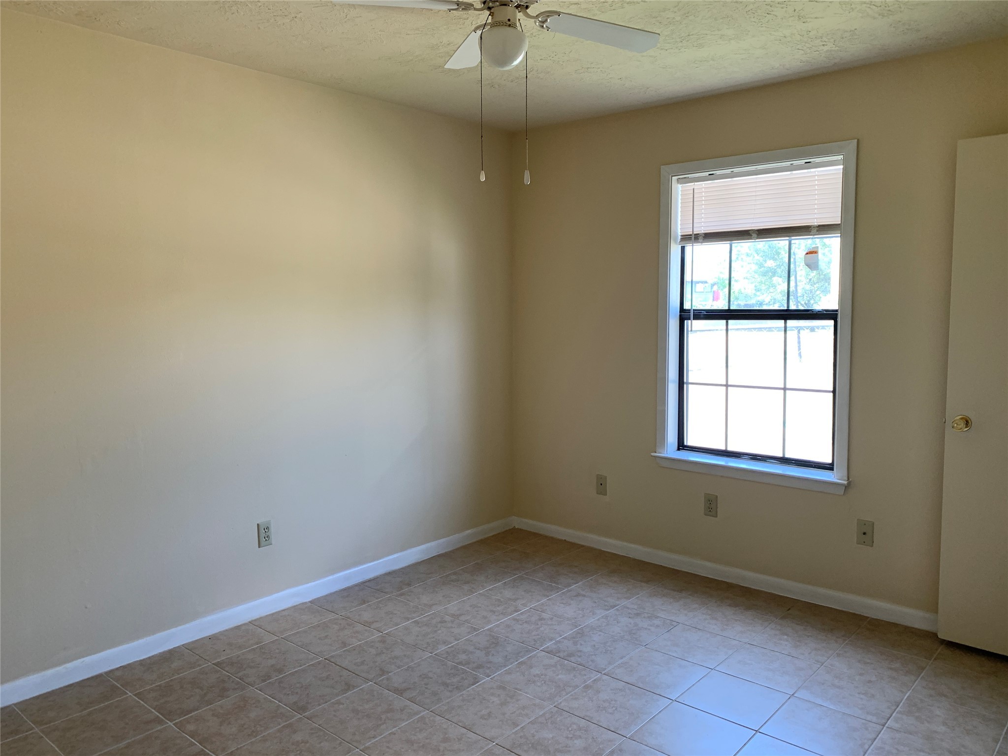 4100 College Main Street, Unit B Bryan, TX 77801 - Photo 7 of 12