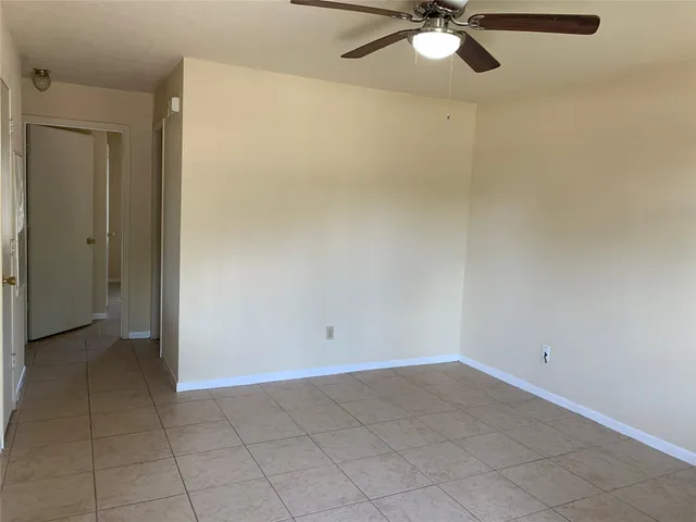 $1,210 | 4100 College Main Street, Unit B, Bryan, TX 77801