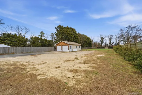 $569,999 | 511 Old North Ocean Avenue, Patchogue, NY 11772