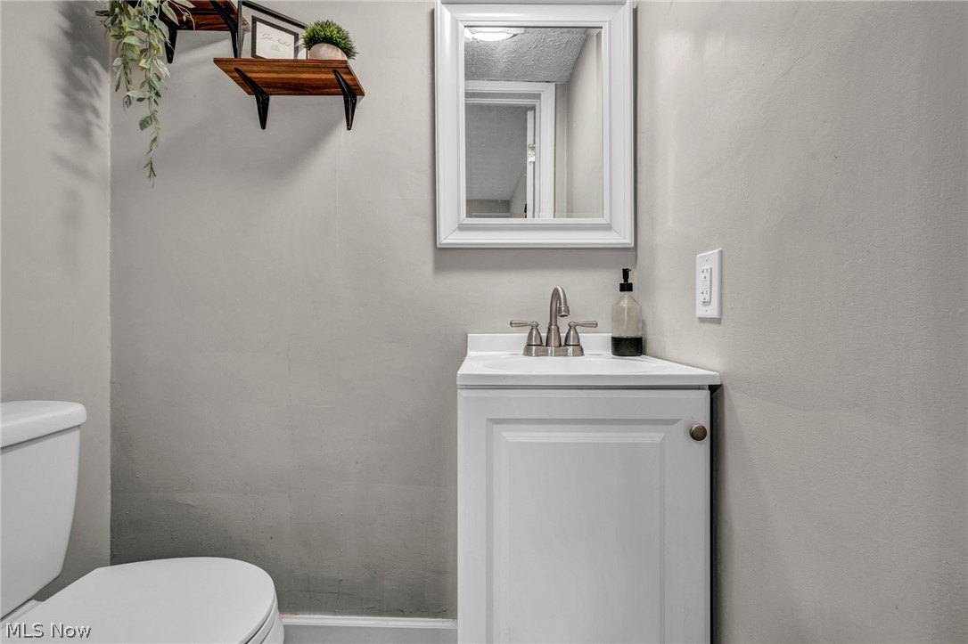 1307 Gordon Road Lyndhurst, OH 44124 - Photo 34 of 50 Gallery Image 34