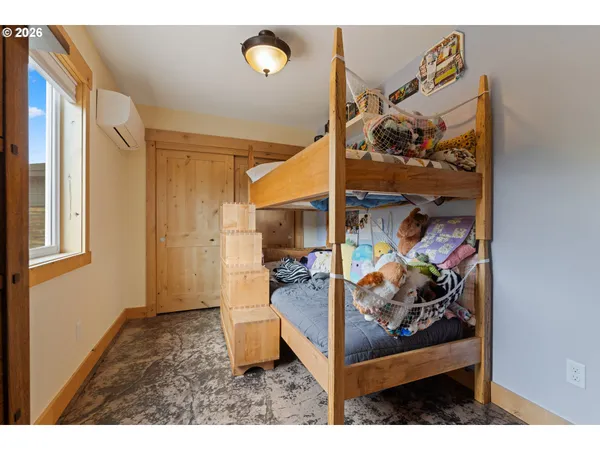 a view of a bedroom