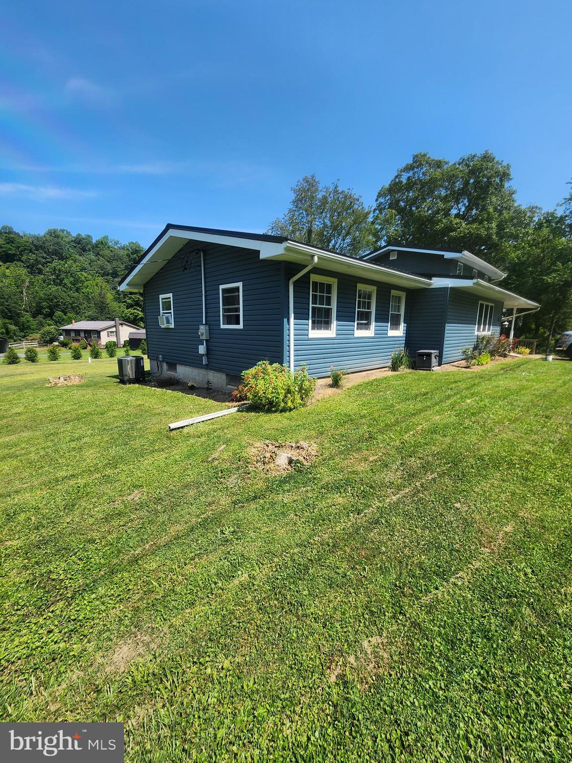 1397 Back Maitland Road Lewistown, PA 17044 - Photo 4 of 19 Gallery Image 4