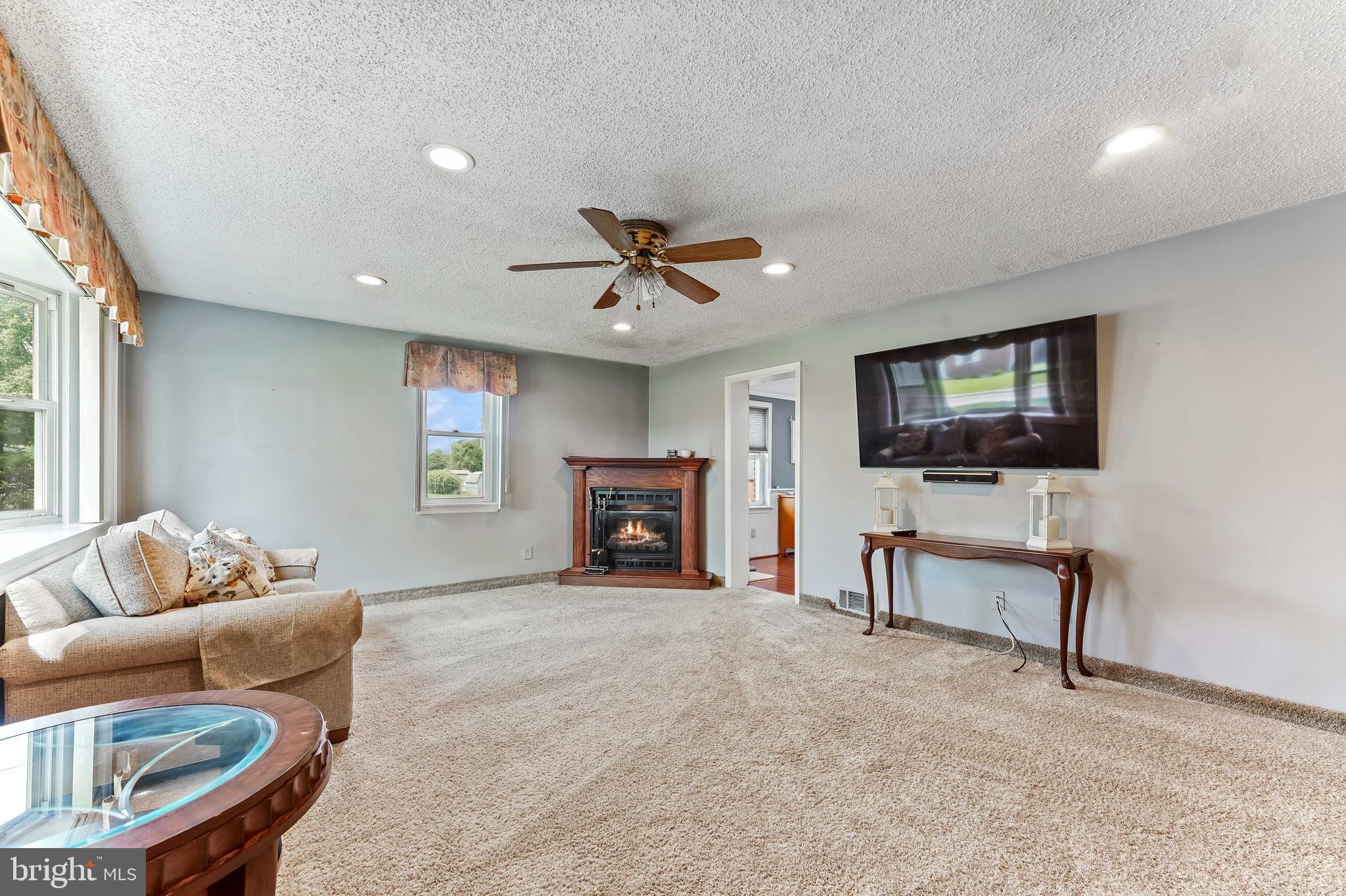 17 James Road Broomall, PA 19008 - Photo 12 of 39 Gallery Image 12