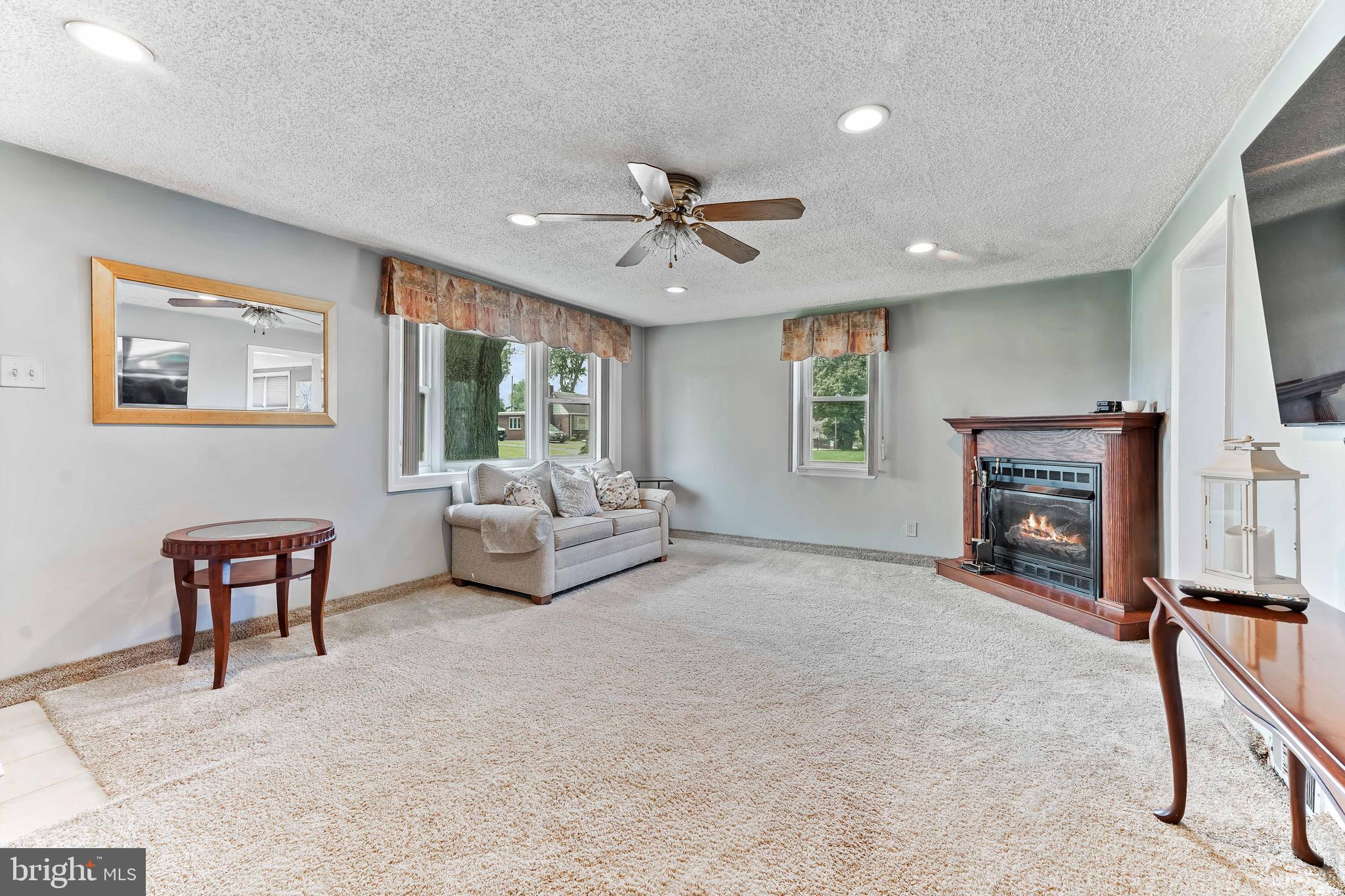 17 James Road Broomall, PA 19008 - Photo 9 of 39 Gallery Image 9
