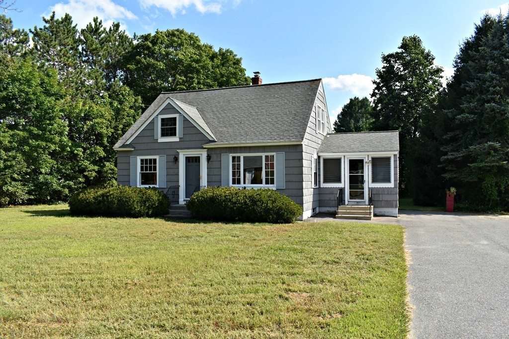 552 Wattaquadock Hill Road Bolton, MA 01740 - Photo 1 of 24 Gallery Image 1