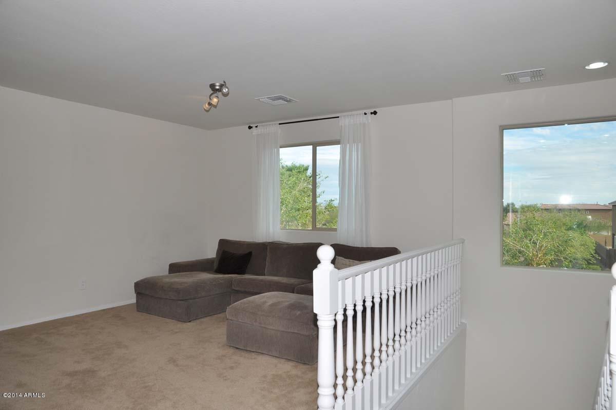 5420 West Yearling Road Phoenix, AZ 85083 - Photo 16 of 42 Loft