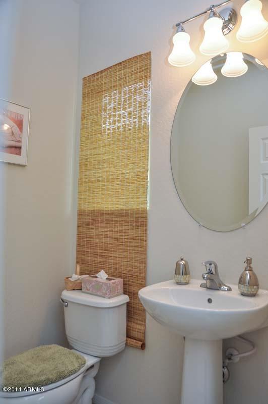 5420 West Yearling Road Phoenix, AZ 85083 - Photo 31 of 42 Powder Room