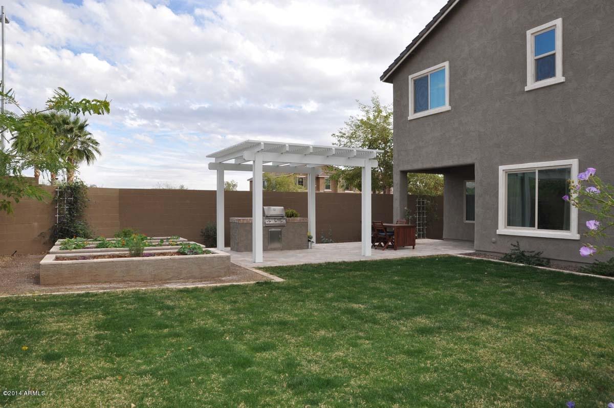 5420 West Yearling Road Phoenix, AZ 85083 - Photo 40 of 42 Raised Flower Beds