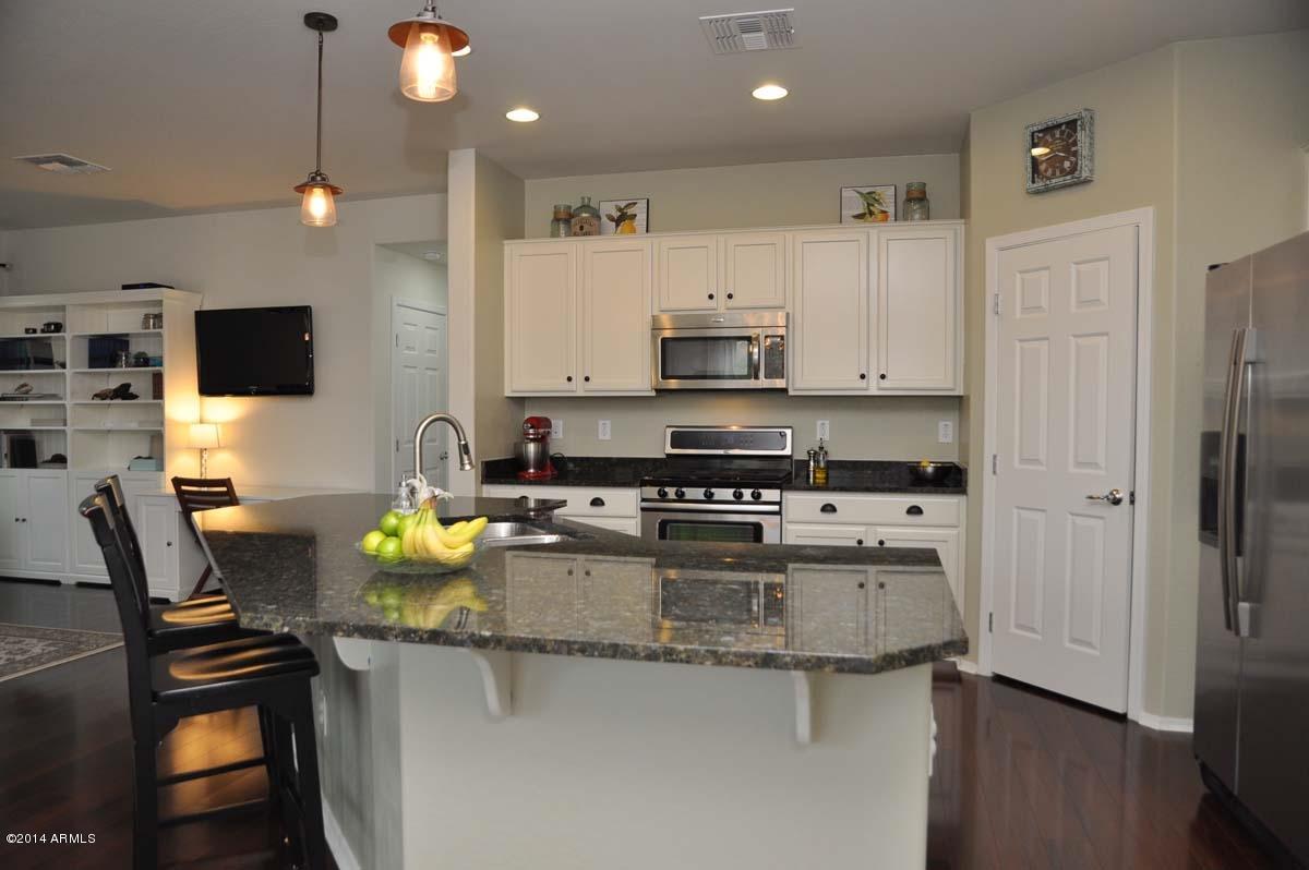 5420 West Yearling Road Phoenix, AZ 85083 - Photo 5 of 42 Kitchen-Island