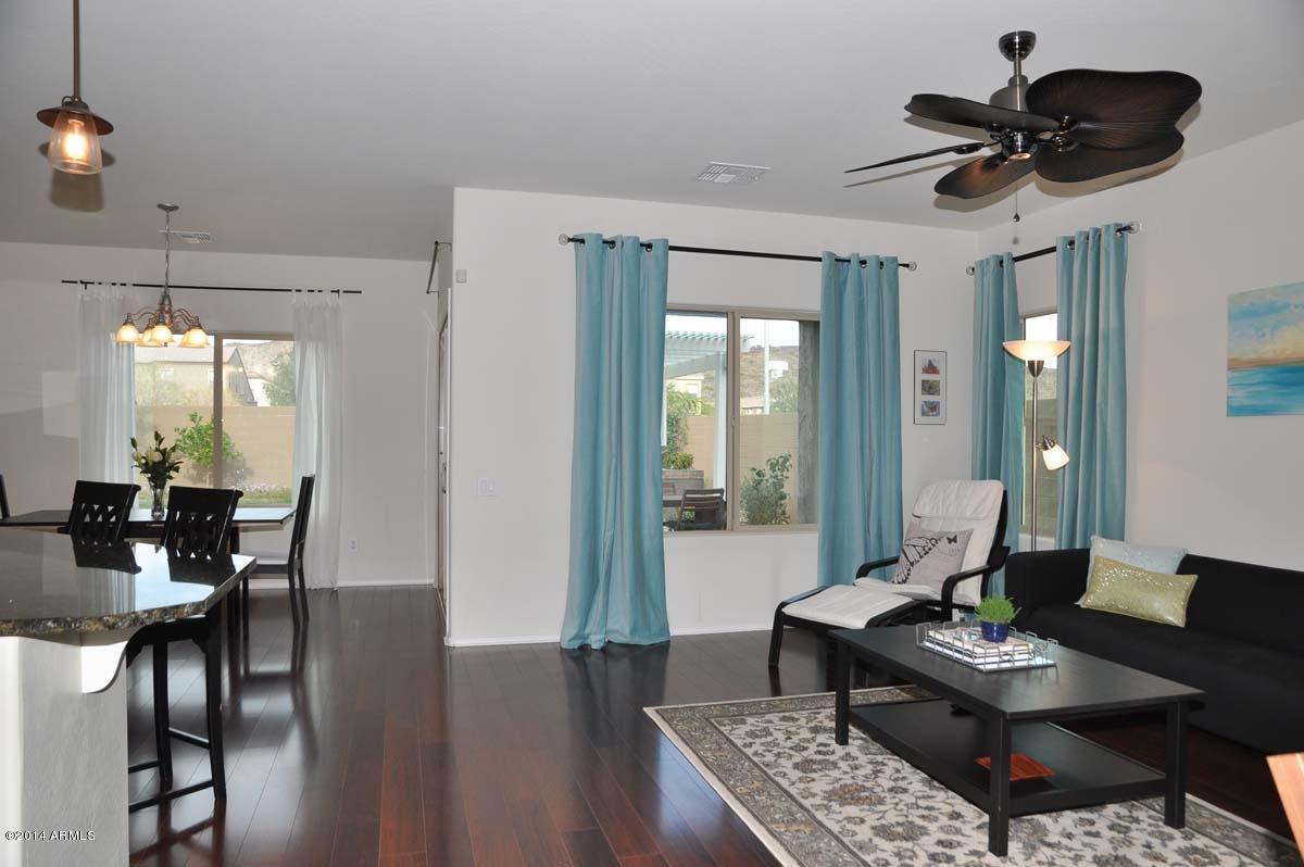 5420 West Yearling Road Phoenix, AZ 85083 - Photo 10 of 42 Family Room2