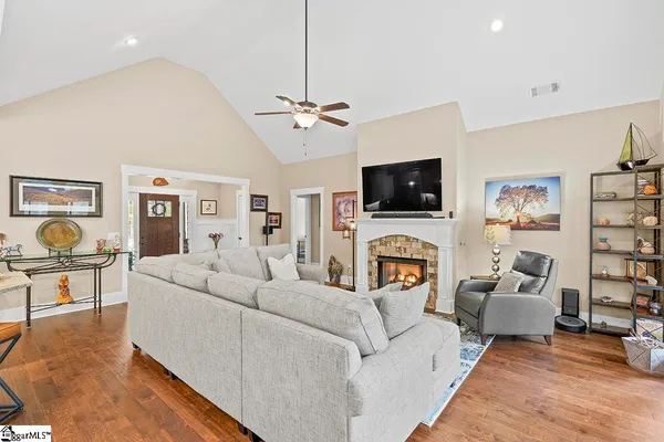 $429,000 | 105 Charlotte Drive, McCormick, SC 29835
