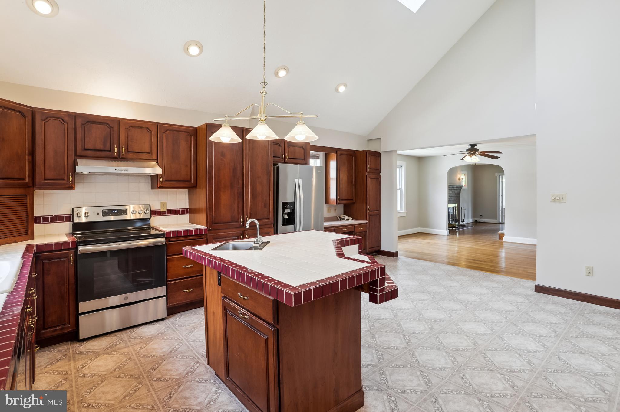 1232 Hillside Road Pasadena, MD 21122 - Photo 14 of 49 Kitchen