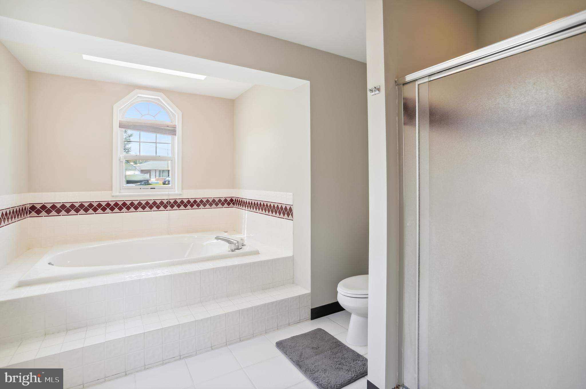 1232 Hillside Road Pasadena, MD 21122 - Photo 25 of 49 Primary Bath