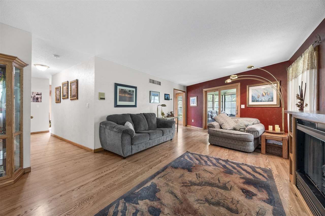 1951 Lake Manor Road Northeast Solon, IA 52333 - Photo 12 of 51 Gallery Image 12