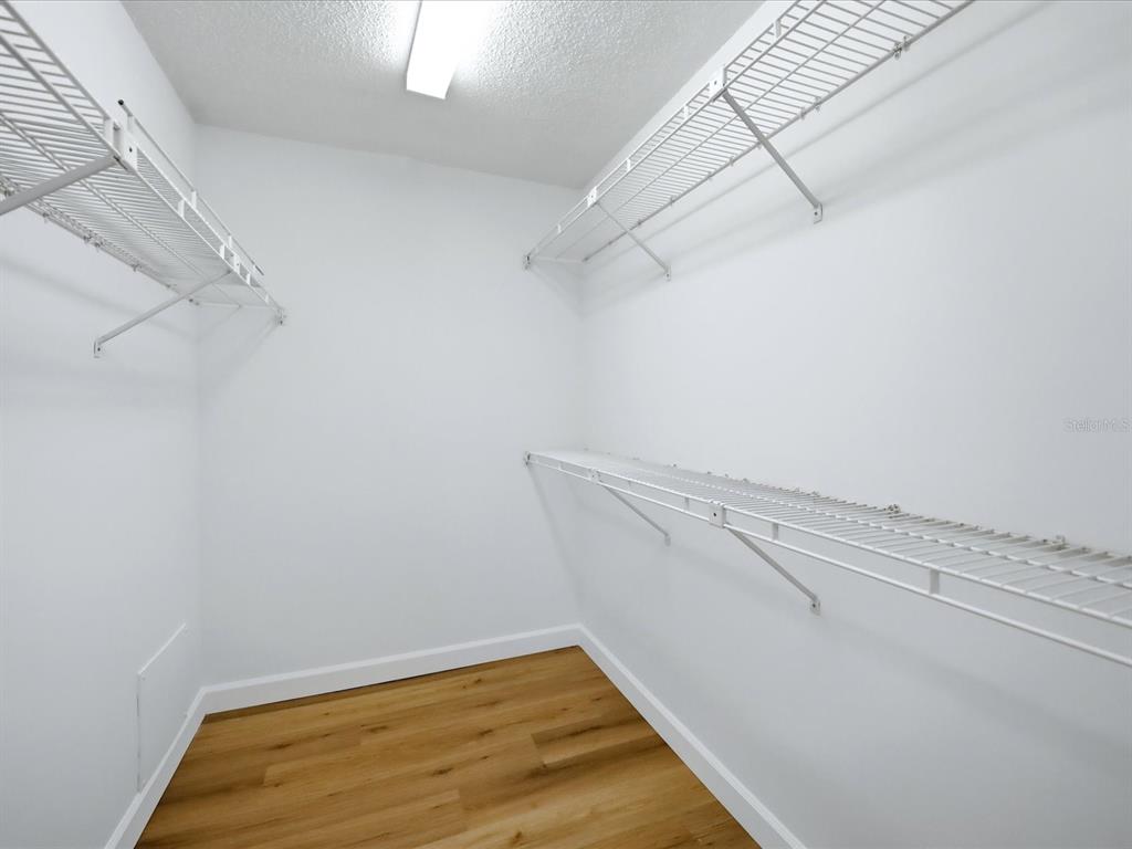3269 South Beneva Road, Unit 203 Sarasota, FL 34232 - Photo 18 of 44 Gallery Image 18