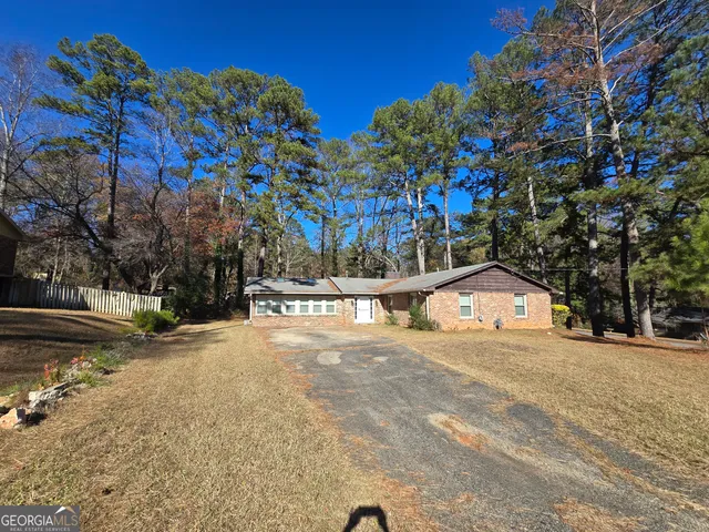 $1,850 | 170 Port Antonio Court Southwest, South Fulton, GA 30349