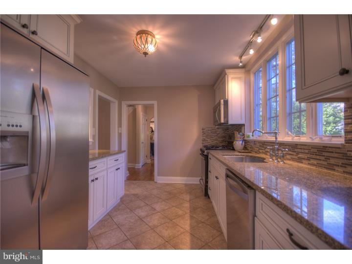 301 North Colonial Ridge Moorestown, NJ 08057 - Photo 10 of 25