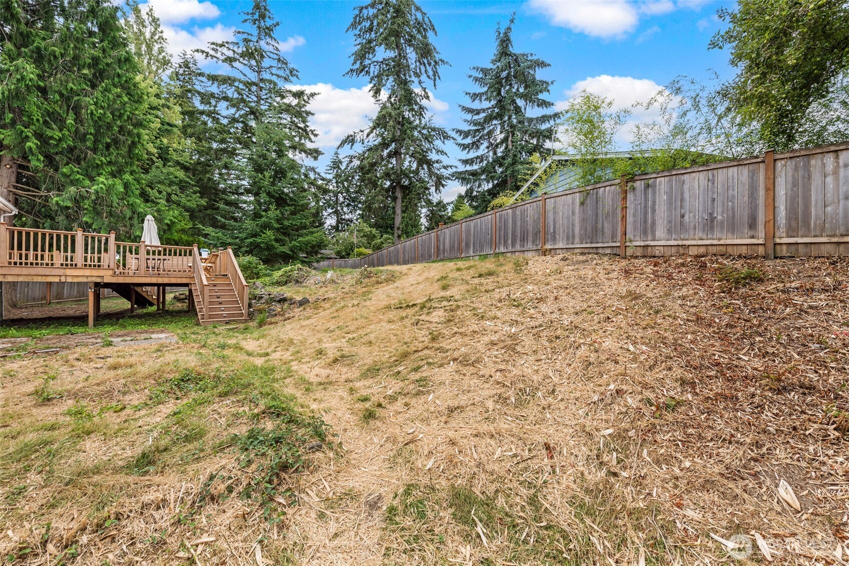 22208 Meridian Avenue South Bothell, WA 98021 - Photo 22 of 25
