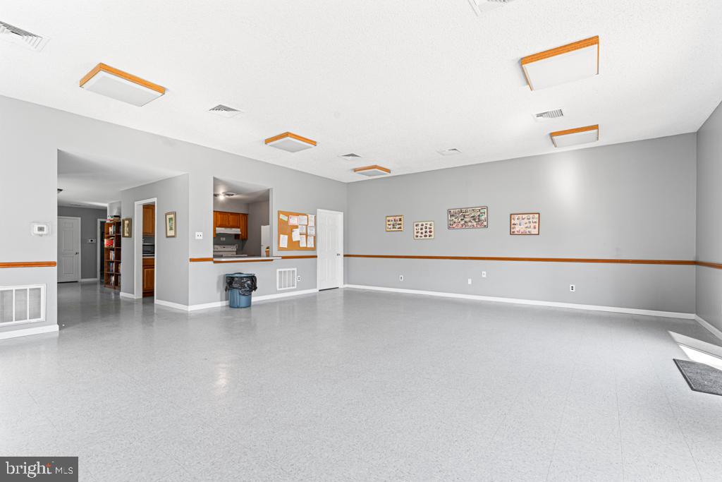 735 South Main Road, Unit 18 Vineland, NJ 08360 - Photo 28 of 33 Gallery Image 28