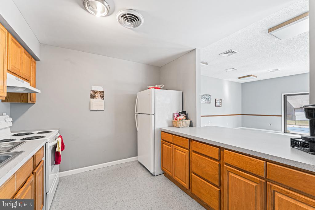 735 South Main Road, Unit 18 Vineland, NJ 08360 - Photo 30 of 33 Gallery Image 30