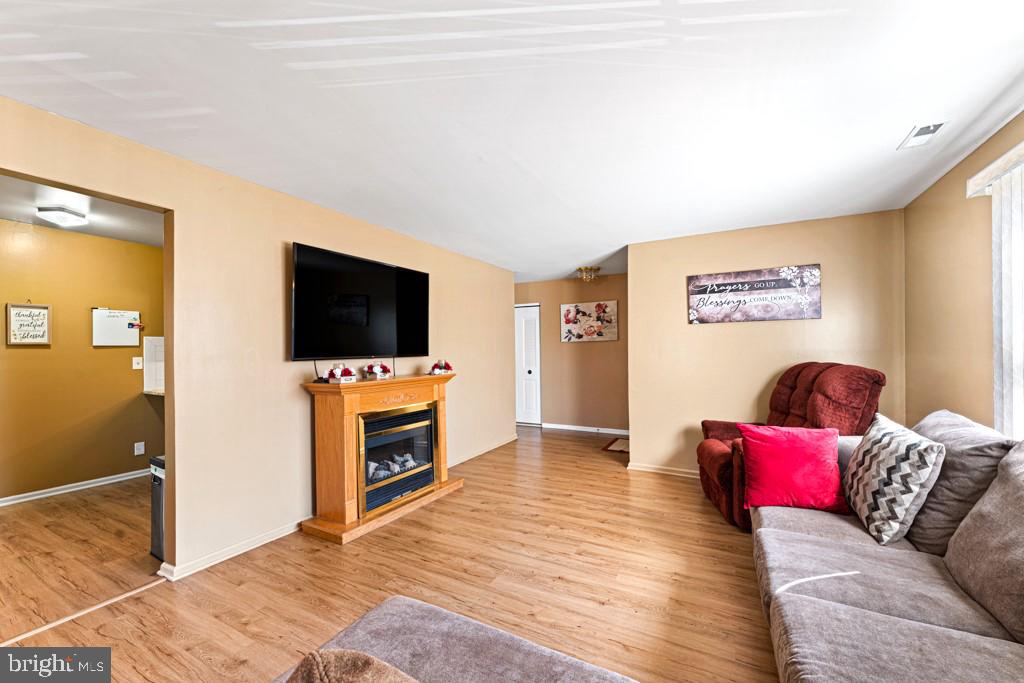 735 South Main Road, Unit 18 Vineland, NJ 08360 - Photo 5 of 33 Gallery Image 5