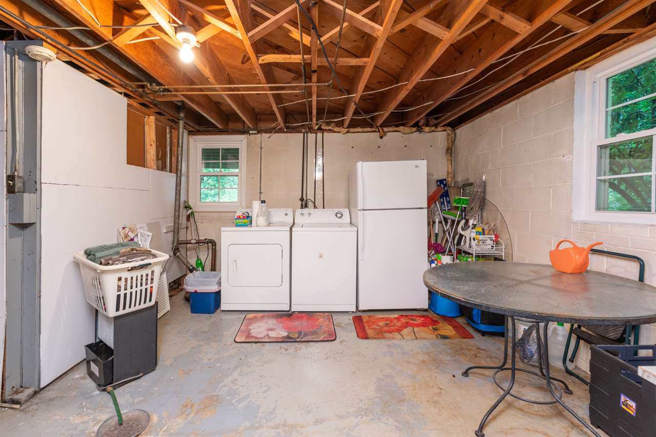 235 Overlook Road Staunton, VA 24401 - Photo 25 of 37