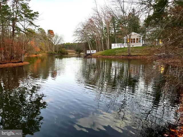 $850,000 | 7 Pontiac Drive, Medford, NJ 08055