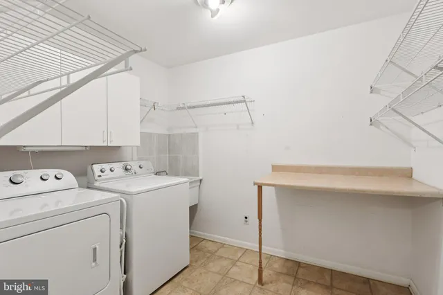 $850,000 | 7 Pontiac Drive, Medford, NJ 08055