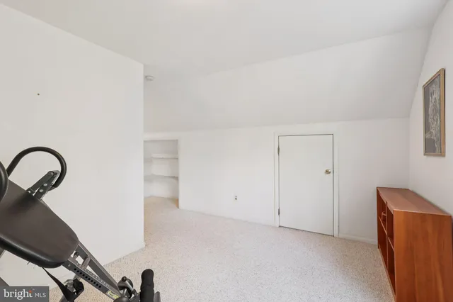 $850,000 | 7 Pontiac Drive, Medford, NJ 08055