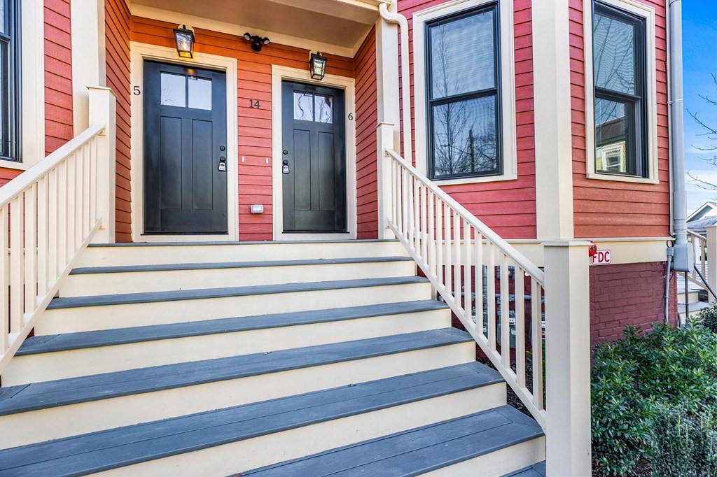 14 Hillside Park, Unit 6 Somerville, MA 02143 - Photo 31 of 32 a view of a house with a window and stairs