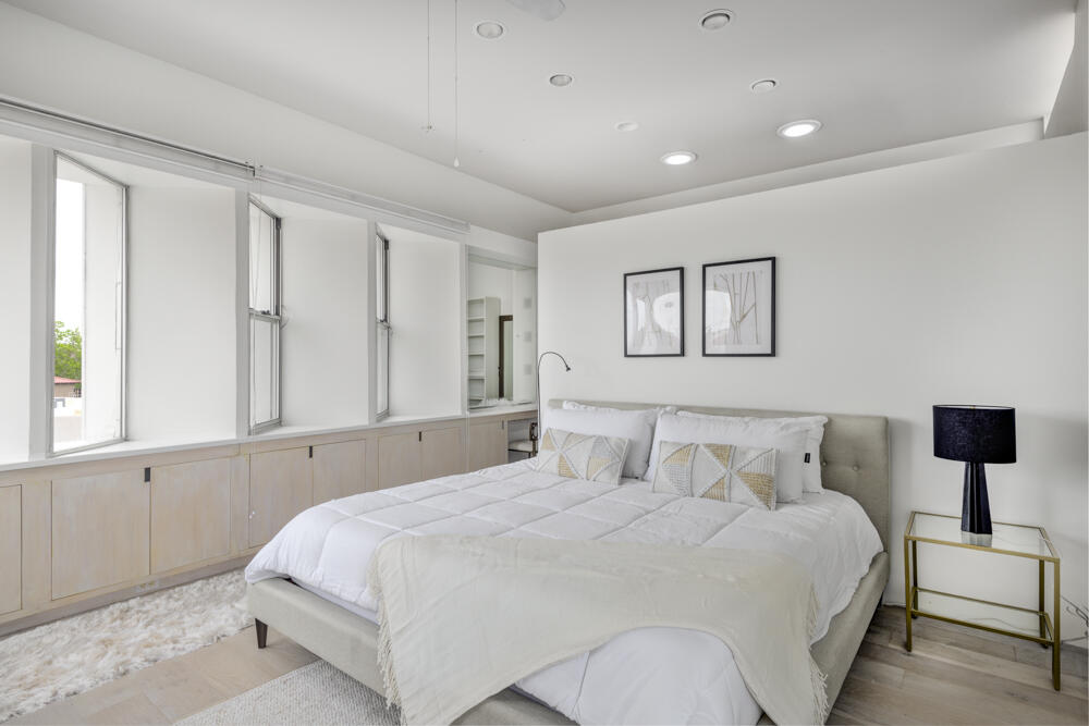 409 Ridge Place Northeast Albuquerque, NM 87106 - Photo 18 of 41 Gallery Image 18