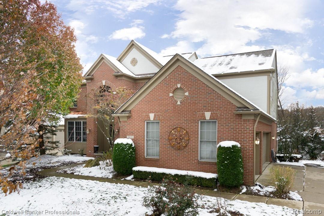 3825 Piedmonte Drive Rochester, MI 48306 - Photo 1 of 33 Welcome Home