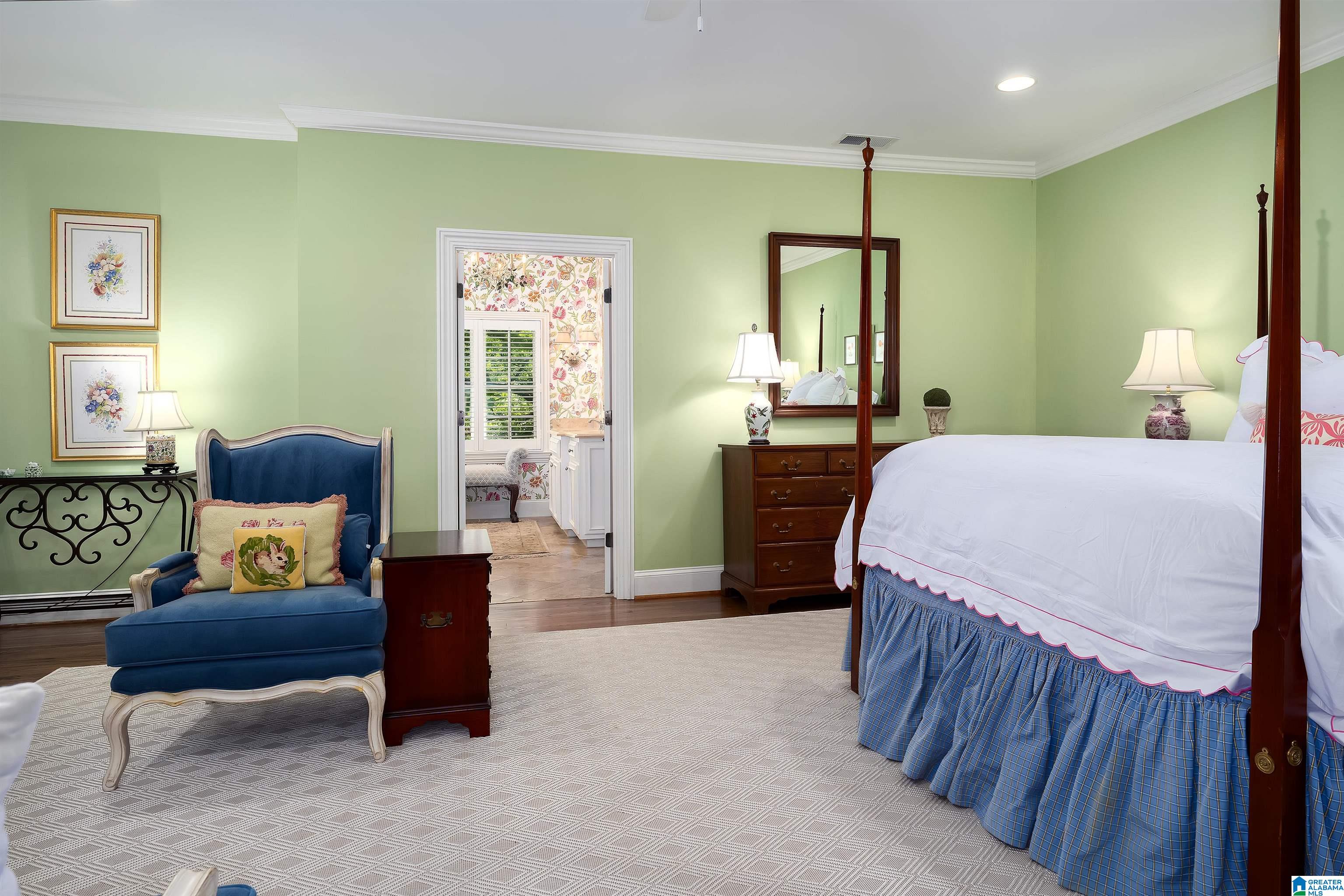 14 Woodhill Road Birmingham, AL 35213 - Photo 35 of 55