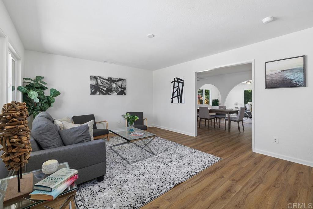 9241 Carita Road Santee, CA 92071 - Photo 4 of 38 Living Room