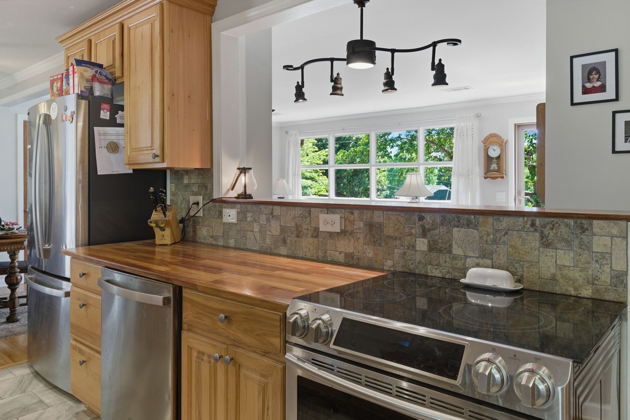 1047 Mitchell Road Nashville, TN 37206 - Photo 13 of 42 Gallery Image 13