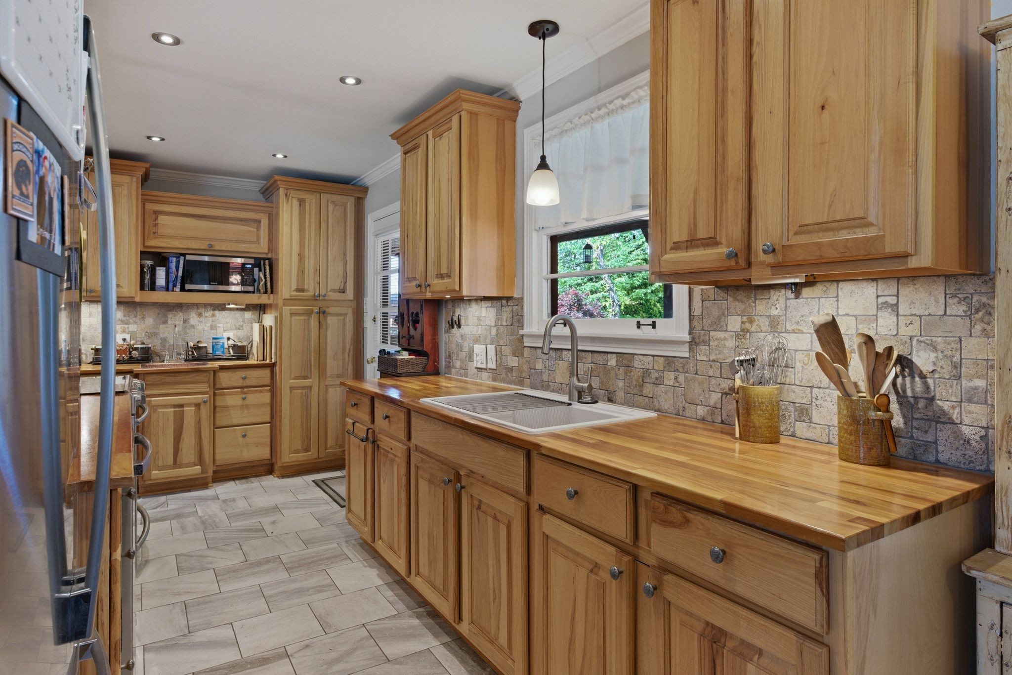1047 Mitchell Road Nashville, TN 37206 - Photo 10 of 42 Gallery Image 10