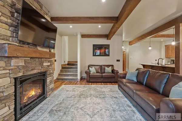 $950,000 | 3542 Glen Tree Drive, Island Park, ID 83429