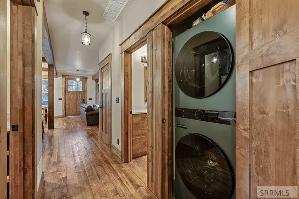 $950,000 | 3542 Glen Tree Drive, Island Park, ID 83429