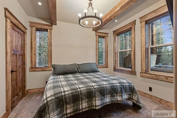 $950,000 | 3542 Glen Tree Drive, Island Park, ID 83429