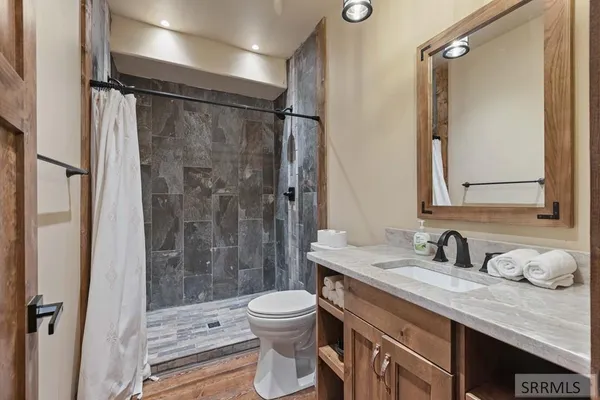 $950,000 | 3542 Glen Tree Drive, Island Park, ID 83429