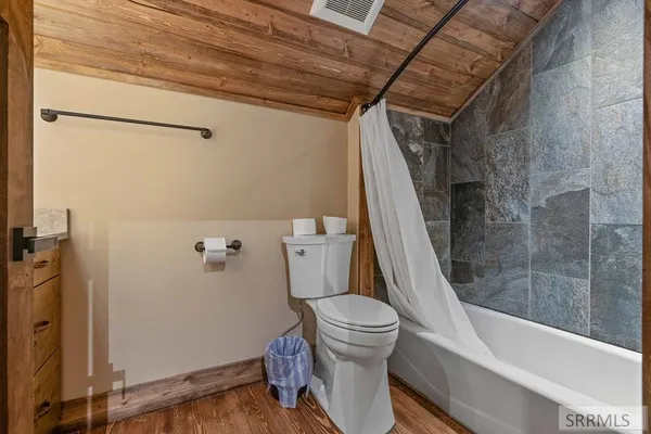 $950,000 | 3542 Glen Tree Drive, Island Park, ID 83429