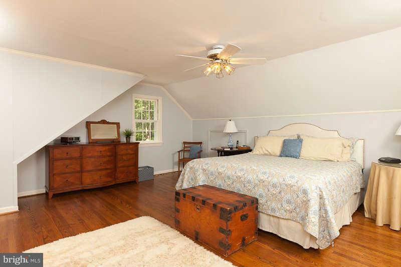 470 Ednor Road Ashton, MD 20861 - Photo 22 of 30 Bedroom