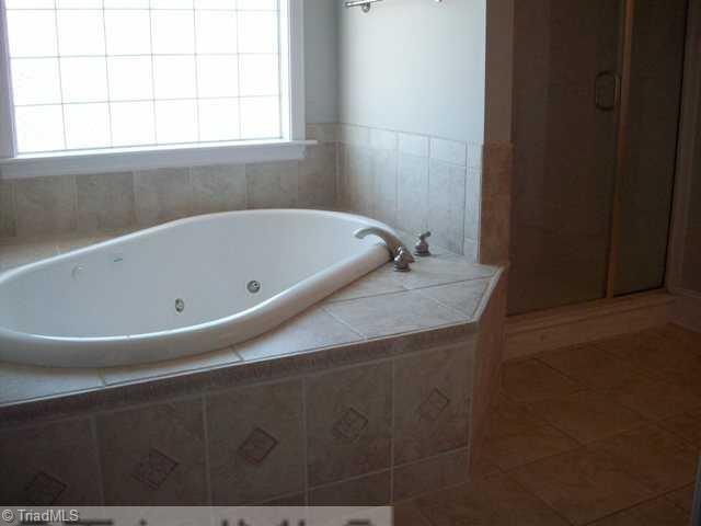 7800 Irene Lane Oak Ridge, NC 27310 - Photo 10 of 16 Master Bath/Spa.