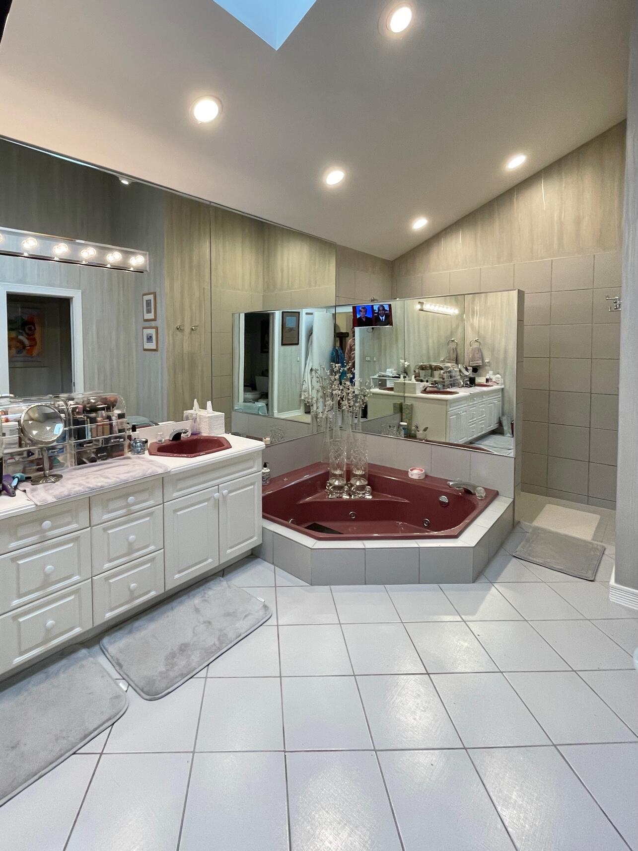 10217 Spyglass Way Boca Raton, FL 33498 - Photo 12 of 27 Primary Bathroom 1