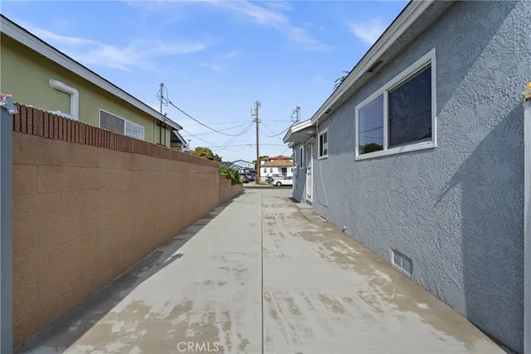 $1,480,000 | 1532 West 221st Street, Torrance, CA 90501