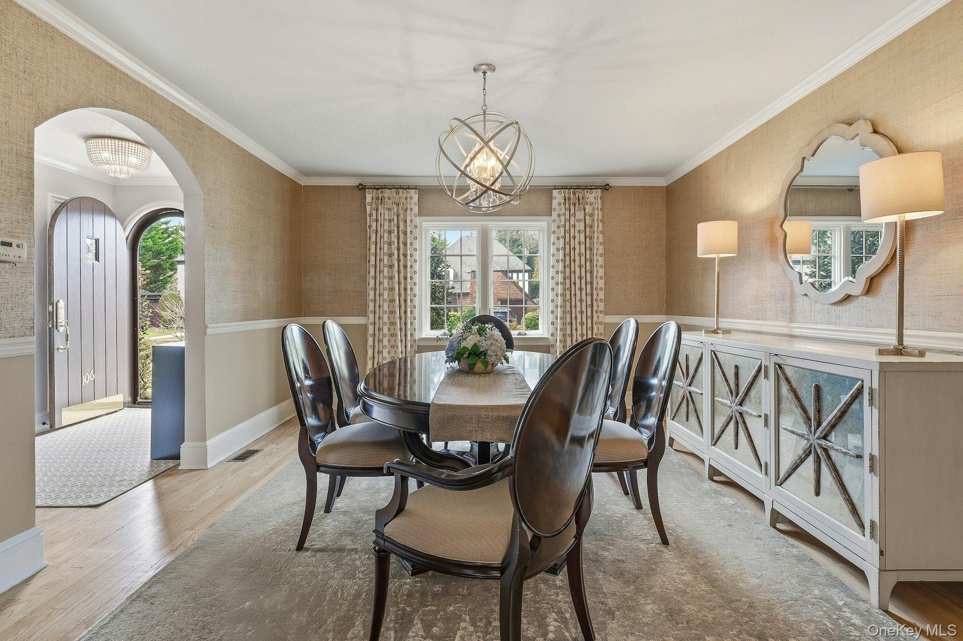 106 Thayer Road Manhasset, NY 11030 - Photo 20 of 40