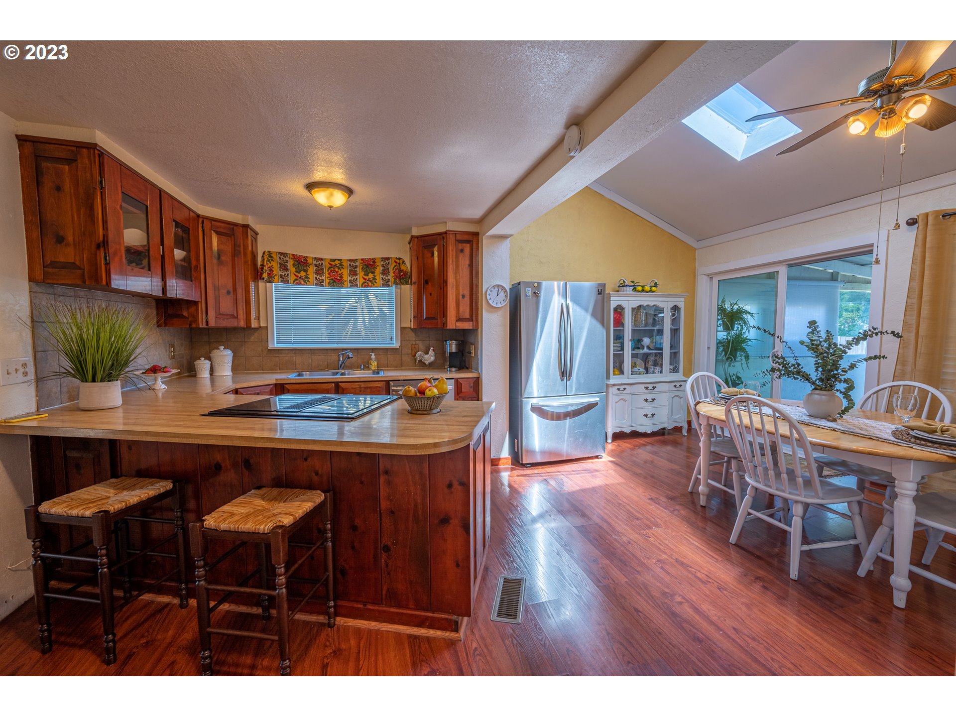829 C Street Myrtle Point, OR 97458 - Photo 17 of 47 Gallery Image 17