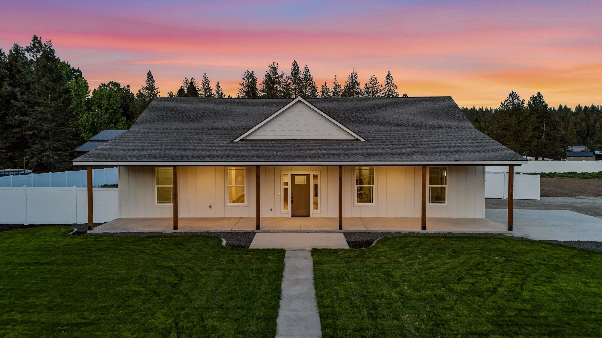 25720 North Yale Road Chattaroy, WA 99003 - Photo 1 of 31
