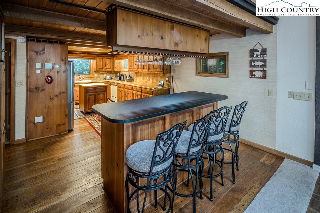 1104 Dogwood Boone, NC 28607 - Photo 11 of 36